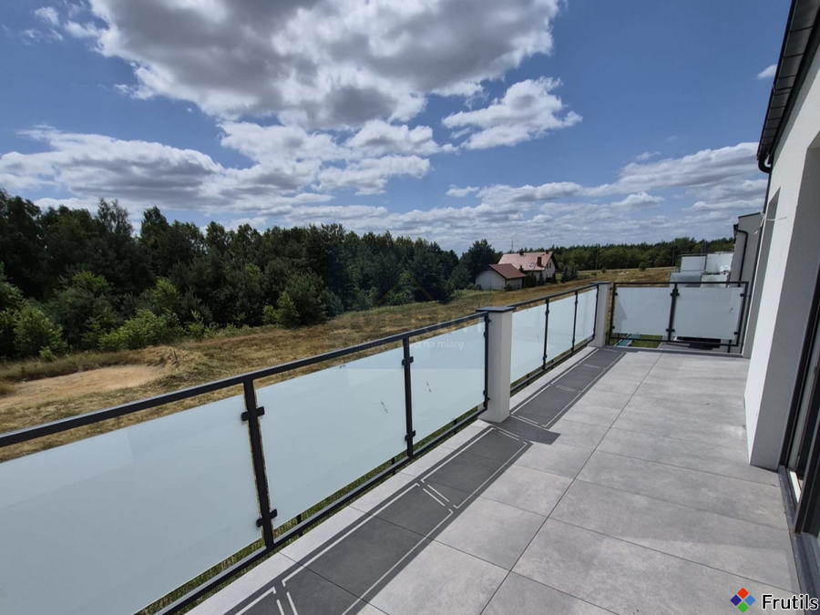 Nowoczesny apartament w dzielnicy Lisiniec – zdjęcie 4 z 7