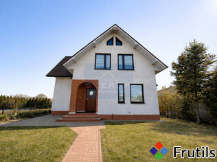 [Oferta Dom z fotowoltaiką w spokojnej okolicy]