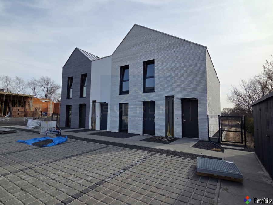 Nowoczesne mieszkanie - stan deweloperski – zdjęcie 1 z 11