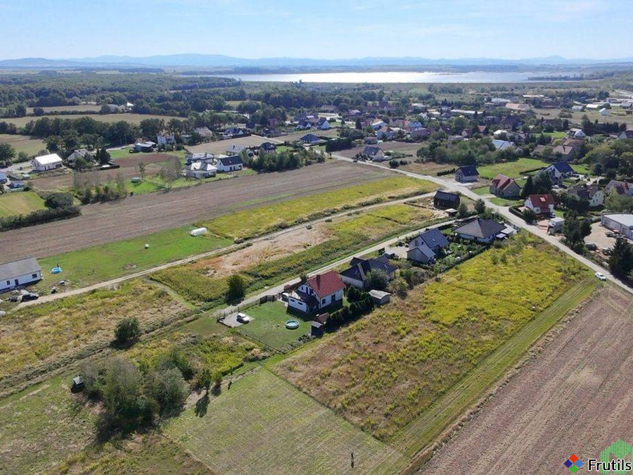Działka budowlana 907 m2 Mietków, Spokojna okolica – zdjęcie 2 z 6