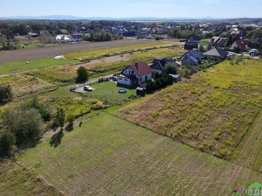 Działka budowlana 907 m2 Mietków, Spokojna okolica – zdjęcie 4 z 6