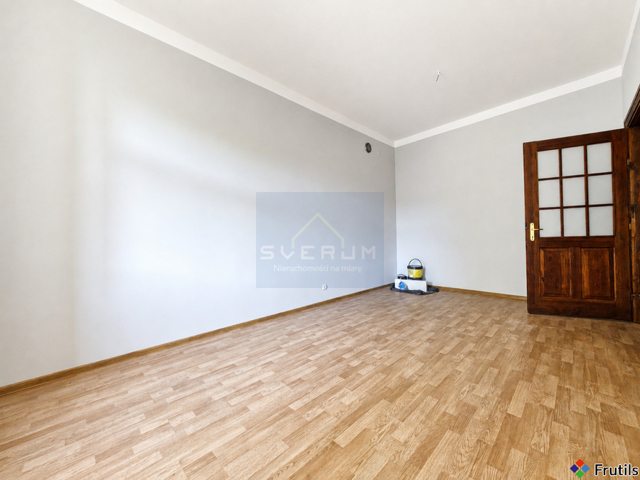 Lokal usługowy na wynajem w świetnej lokalizacji – zdjęcie 8 z 11
