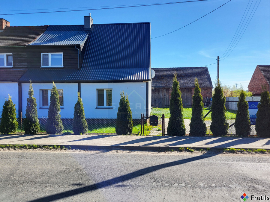 Dom bliźniak Zębowice, pow. oleski – zdjęcie 2 z 13