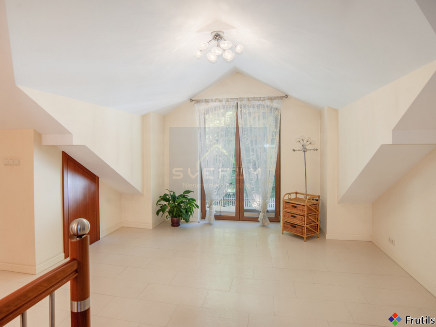 Komfortowy dom 233 m² z ogrodem przy rzece. – zdjęcie 9 z 20