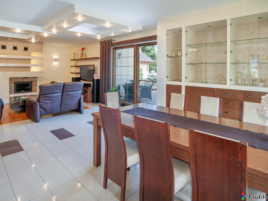 Komfortowy dom 233 m² z ogrodem przy rzece. – zdjęcie 17 z 20