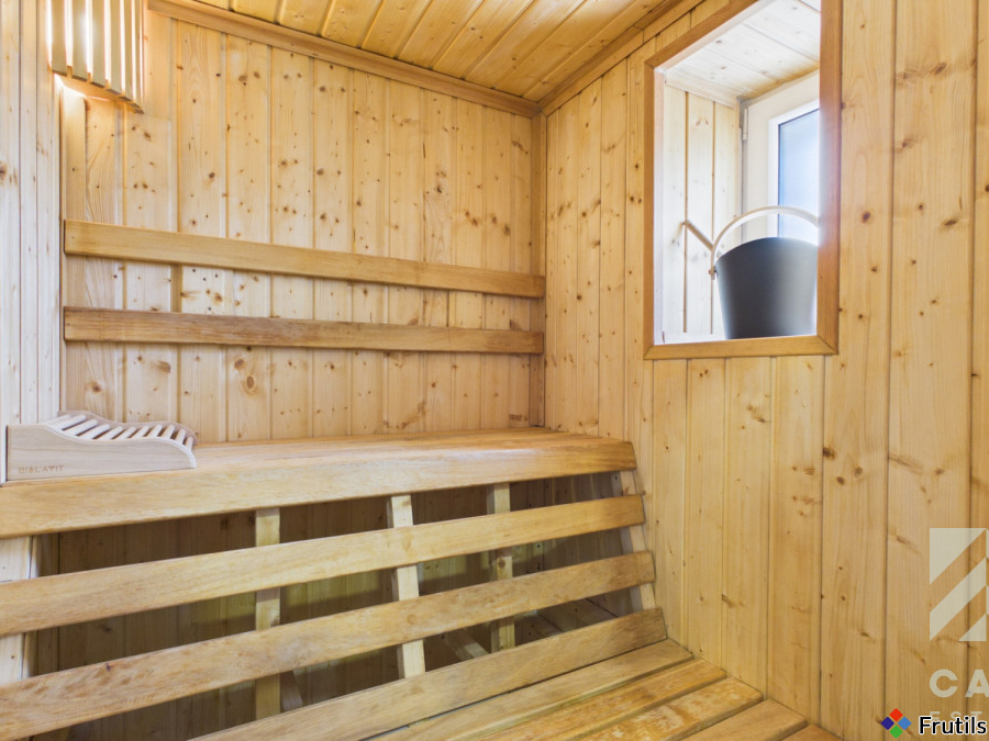 3 pokoje, sauna i kino domowe dla rodziny 2+1 – zdjęcie 6 z 16