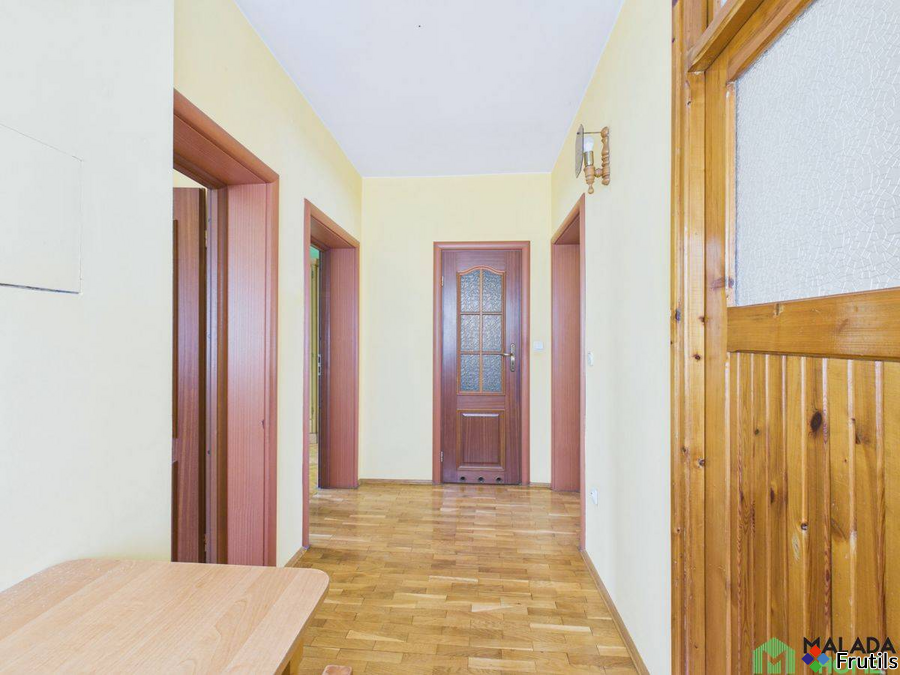 Komfortowy dom z ogrodem i lokalem na biznes – zdjęcie 6 z 20