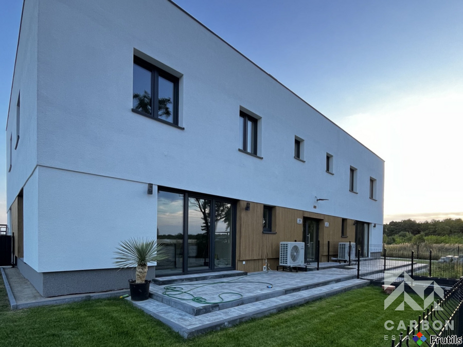 Apartament piętrowy / własnym ogrodem /parking – zdjęcie 5 z 6