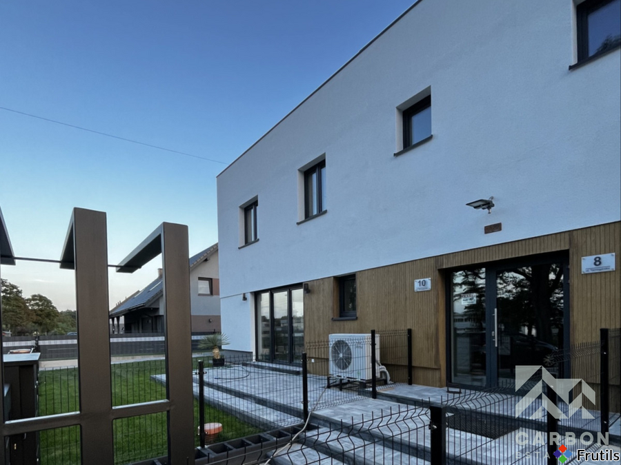 Apartament piętrowy / własnym ogrodem /parking – zdjęcie 4 z 6