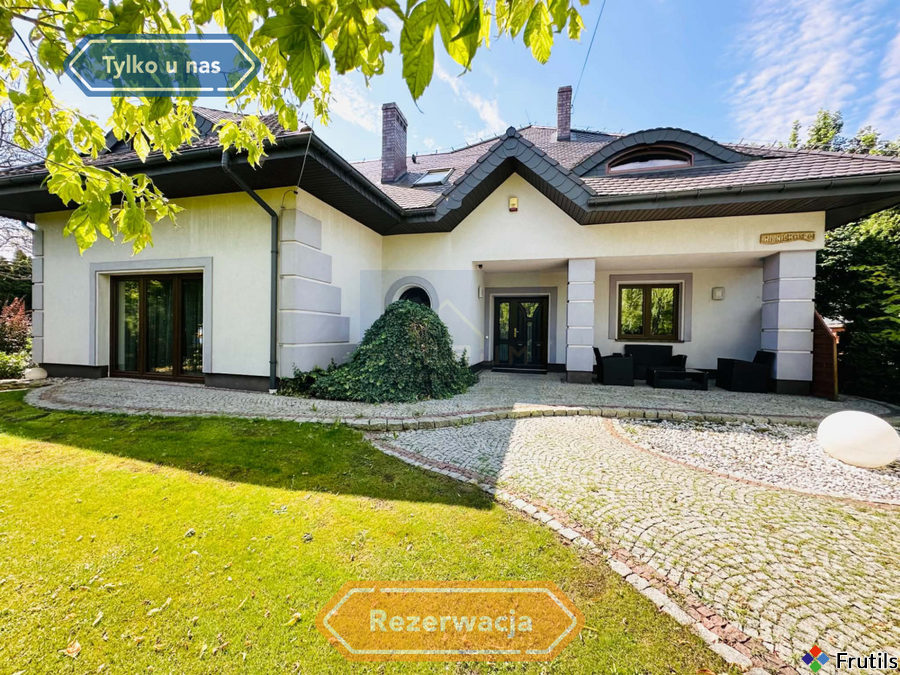 Wolnostojący dom z pięknym ogrodem,Wręczyca Wielka – zdjęcie 1 z 20