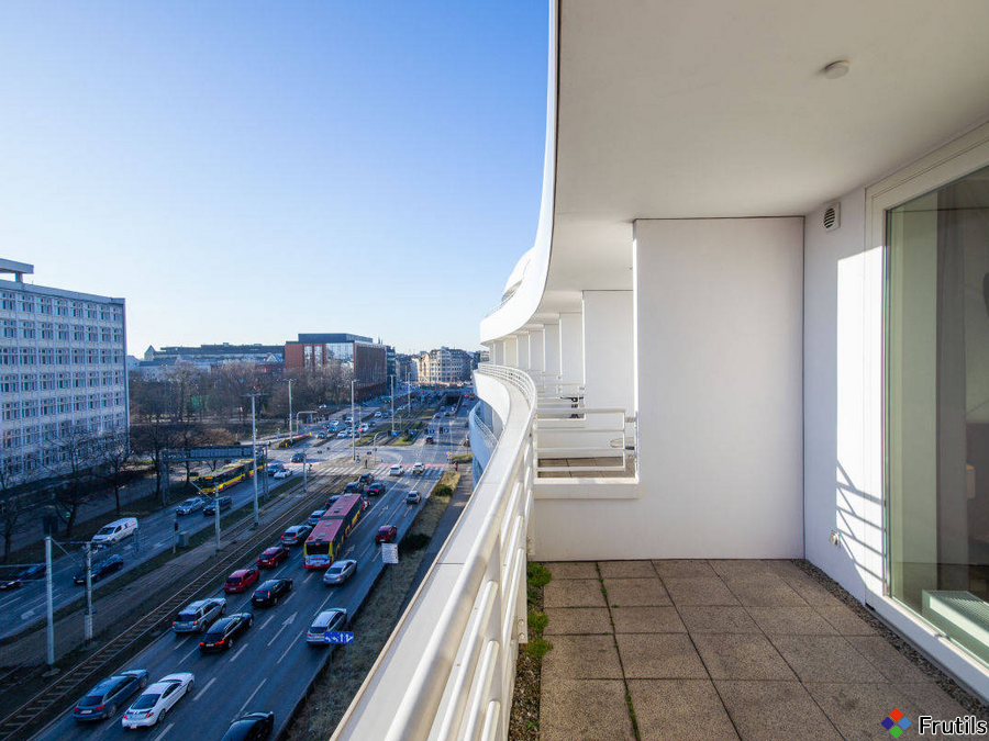 Ovo | 1 Pokój | Balkon | Centrum Miasta – zdjęcie 4 z 4