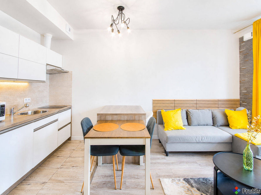 Ovo | 1 Pokój | Balkon | Centrum Miasta – zdjęcie 3 z 5