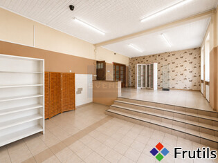 [Oferta Lokal usługowy na wynajem w idealnej lokalizacji]