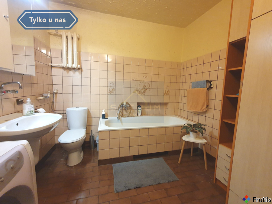 M4 na sprzedaż , Kamieńsk - Spokojna okolica – zdjęcie 5 z 7