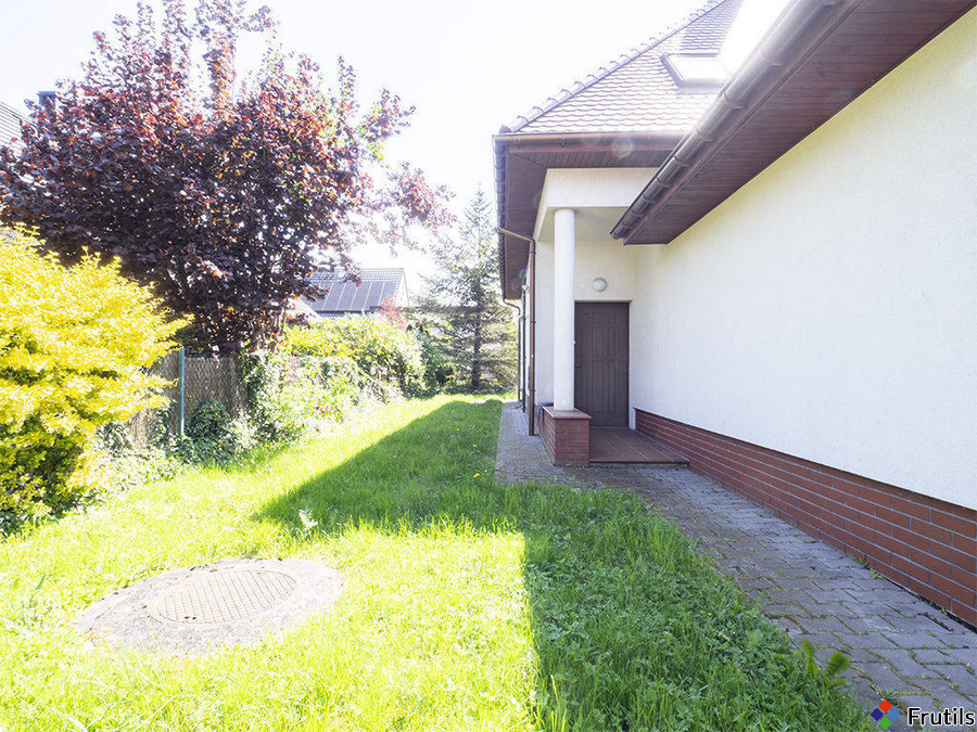 Komfortowy Dom Do Sprzedaży w cichym zaułku – zdjęcie 5 z 20