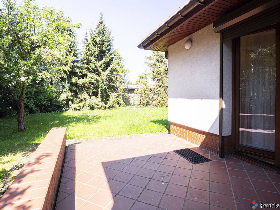 Komfortowy Dom Do Sprzedaży w cichym zaułku – zdjęcie 3 z 20