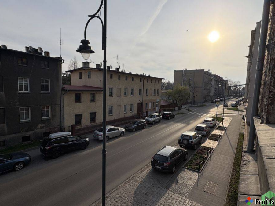 Do remontu, duże mieszkanie w kamienicy – zdjęcie 17 z 20