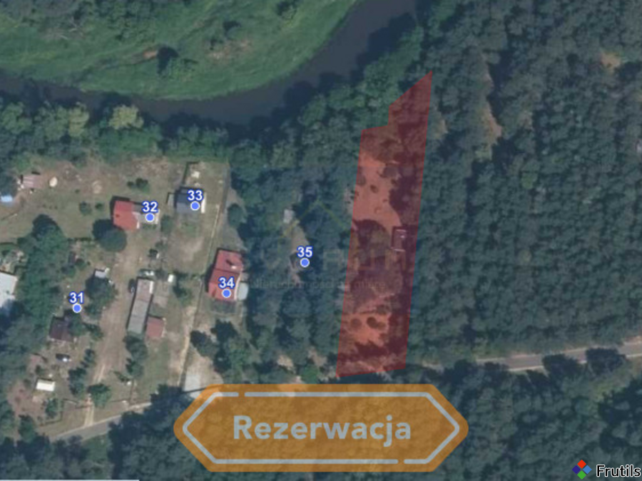Działka rekreacyjna z domkiem letniskowym i rzeką – zdjęcie 1 z 5