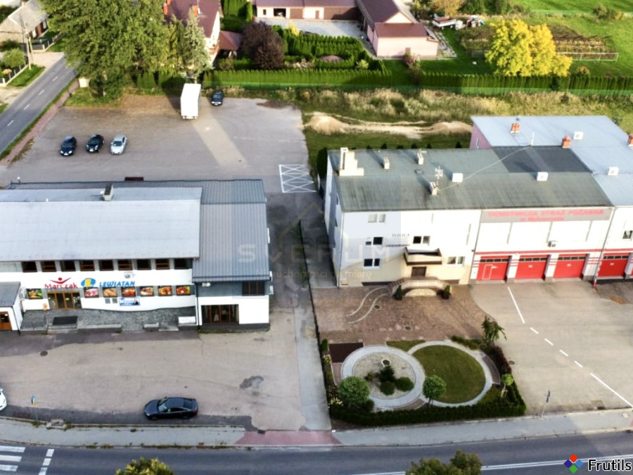 Lokal użytkowy na wynajem w centrum Mykanowa – zdjęcie 2 z 10