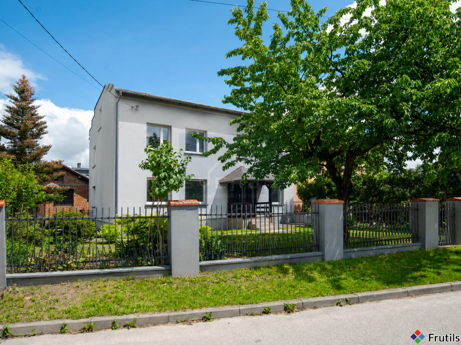 DOM 160 m² + BUDYNEK 85 m² + DRUGI DOM | KŁOBUCK – zdjęcie 14 z 20