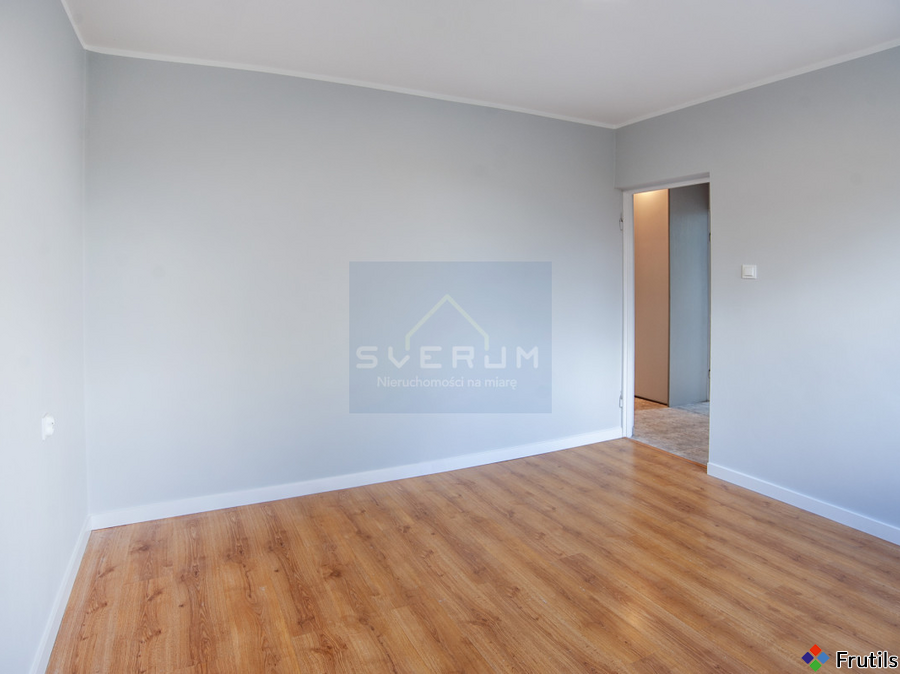 DOM 160 m² + BUDYNEK 85 m² + DRUGI DOM | KŁOBUCK – zdjęcie 2 z 20