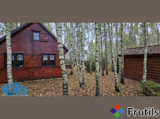 [Oferta Dom w lesie w okolicach jezior]