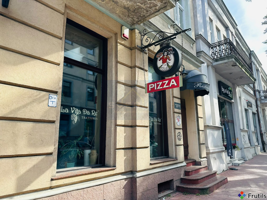 Lokal w centrum miasta na wynejm – zdjęcie 7 z 8