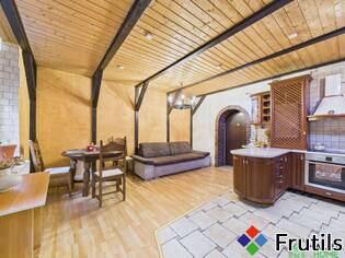 [Oferta Centrum, kamienica z ogródkiem - unikat]